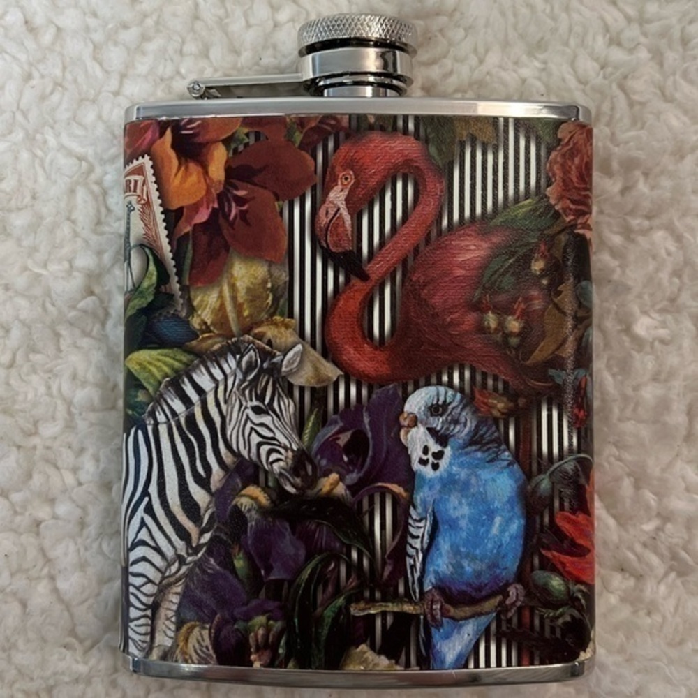 Wild & Wolf ""Seeker of the Unfound" Hip Flask - Picture 2 of 6
